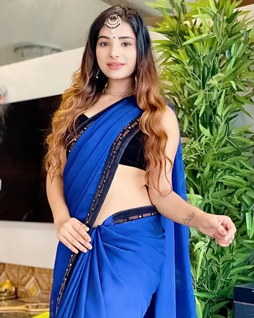 Anushka Srivastava saree hot ullu actress