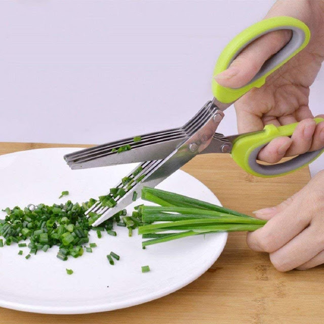 Multi-Functional Stainless Steel Kitchen Knives 5 Layers Scissors Cut Herb Spices Cooking Tools Vegetable Cutter with Cleaning Brush (Colour May Vary)