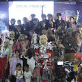 Ratusan Cosplayer Ramaikan Coswalk The Unlimited Connection Vol. 2 di WTC E-Mall Surabaya