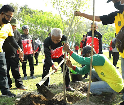 Hari Jadi Ke-76, Pemkab Asahan Tanam 1000 Pohon