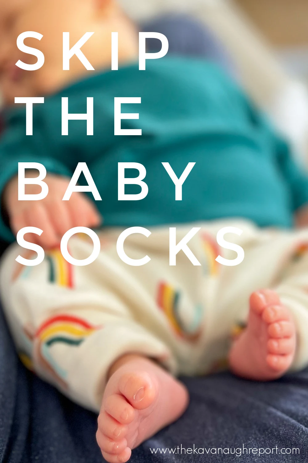 In this Montessori baby week-by-week series we look at 3 very important reasons that we skip baby socks with our newborn and allow for movement.