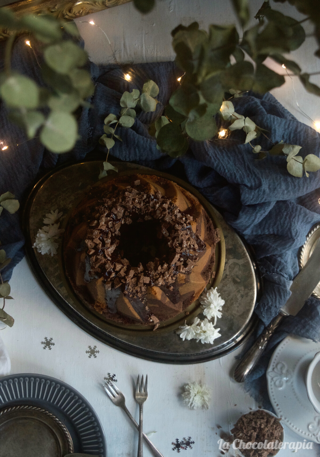 bundt-cake-de-turron-de-chocolate-para-navidad