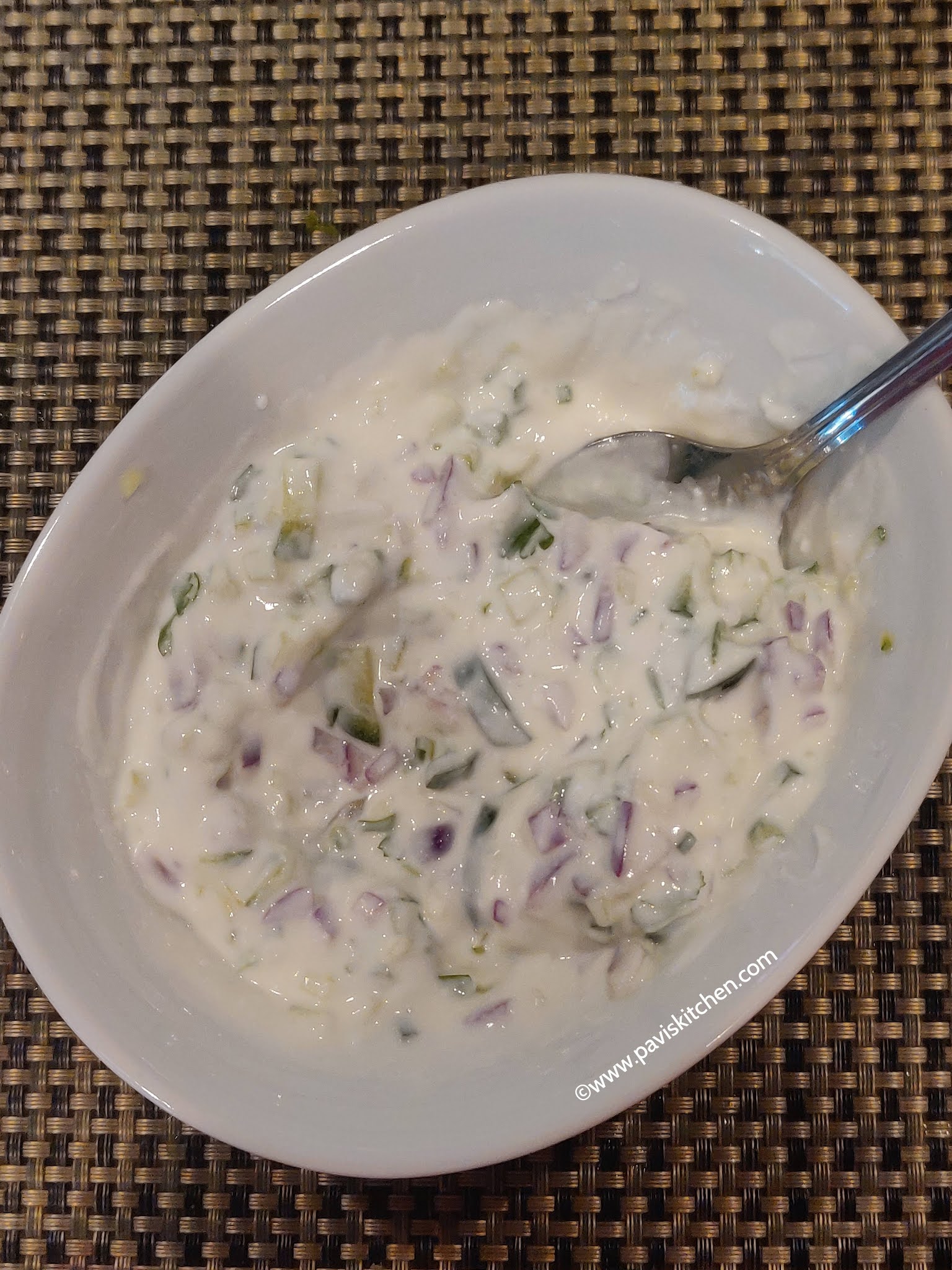 Vellarikka pachadi recipe | Cucumber raita recipe | Cucumber pachadi recipe