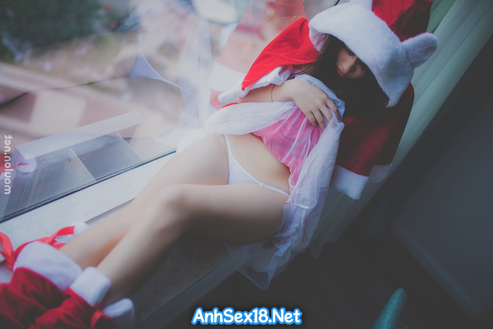 AnhSex18.Net | Giáng sinh em muốn an lành, còn anh muốn ăn lol