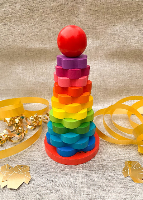 Shape stacker toy