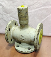 For sale DN32 0420211106 DVZ OWS 3/2 WAY PISTON VALVE FOR OILY WATER SEPARATOR  email: idealdieselsn@hotmail.com/idealdieselsn@gmail.com