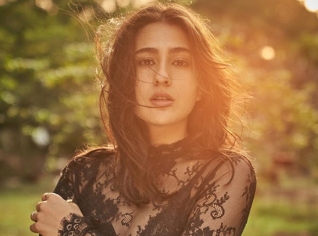Sara Ali Khan biography , age , height ,weight ,networth ,movies list & more 