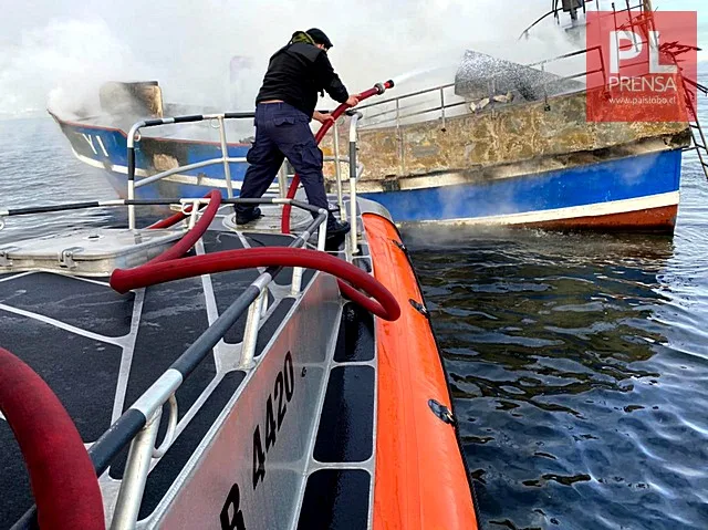 Incendio a bordo de embarcación