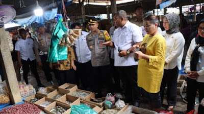 Jelang Ramadhan, Kapolres Bersama Forkopimda Tulang Bawang Barat Cek Komoditi Ketersediaan Bahan Pokok