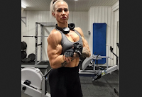 Training For Your First Bodybuilding Competition at Any Age : Choosing A Contest And Submitting Your Application