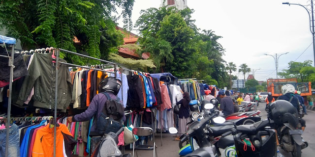 Pasar Pagi TP Surabaya