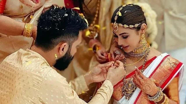 Mouni Roy and Suraj Nambiar tie the knot; actress looks beautiful as a South Indian bride