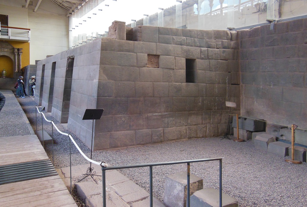 CUSCO - PÉROU - KORI CANCHA - ANCIEN TEMPLE DORÉ DES INCAS