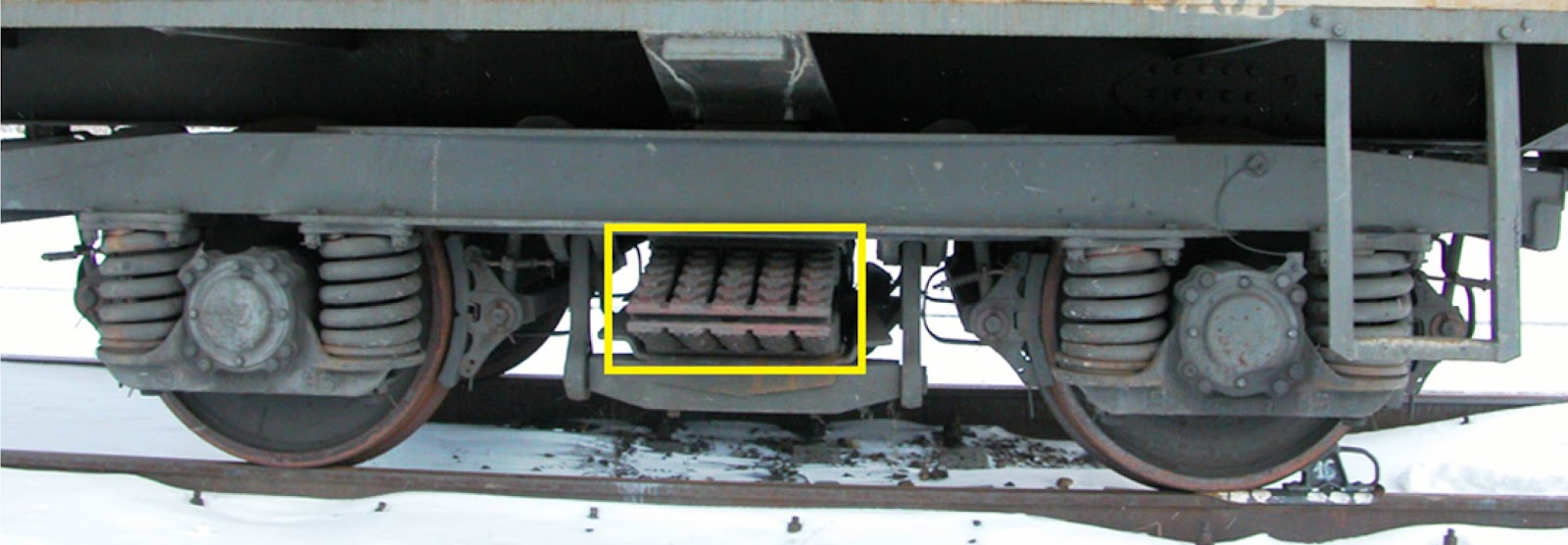 Что происходит с опорными витками комплекта рессор Pre-Rail Bogie's?