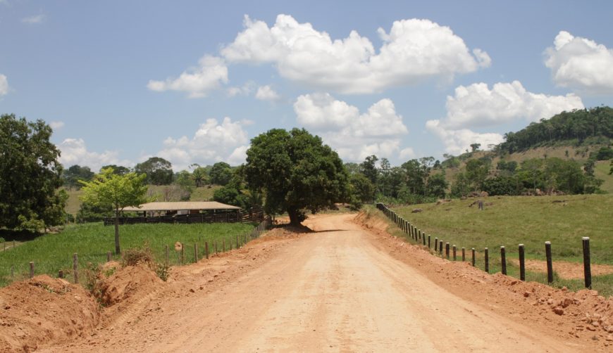 Governo de Rondônia conclui serviços de recuperação de 300 quilômetros de estradas em Ji-Paraná e Presidente Médici