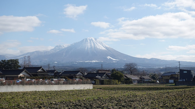 自宅に帰る途中で大山が綺麗なので撮りました