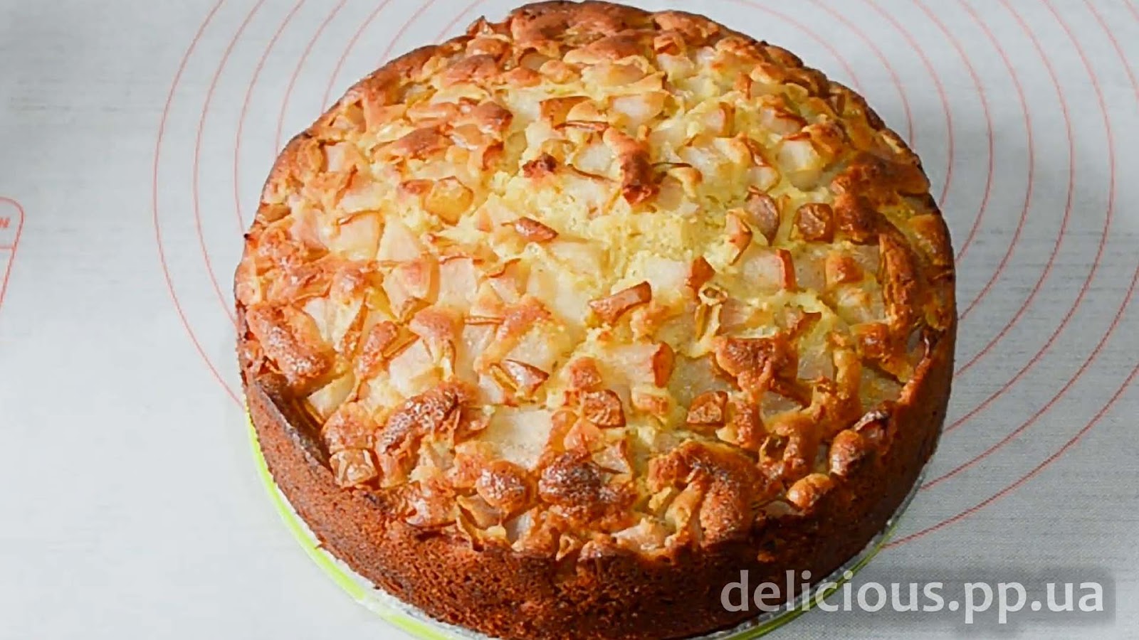 Фото приготовления рецепта: «Быстрый и вкусный Пирог с грушами» - шаг №8