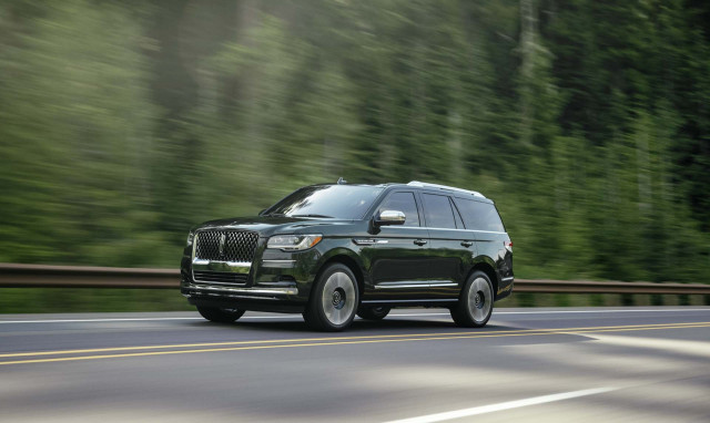 2022 Lincoln Navigator Review