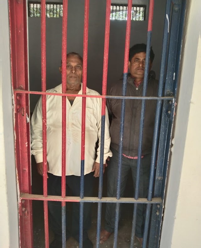 Jaunpur : ​दो वारंटी अभियुक्तों को गिरफ्तार