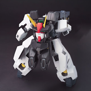 1/100 GN-008 Seravee Gundam - GN-009 Seraphim Gundam, Bandai