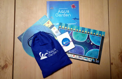 Aqua Garden box contents