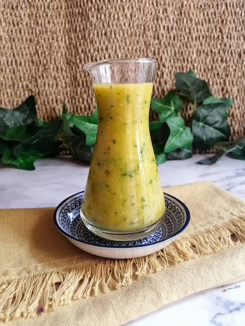 mango salad dressing, mangoes, salad dressing, vegan, salad, food, food photography, recipe, spicy fusion kitchen