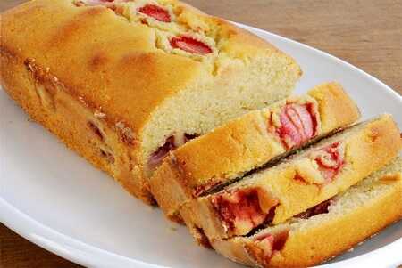 Strawberry Cornmeal Pound Cake: Spring is Here!