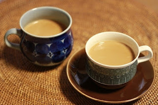 mik tea: To make a cup of milk tea at home, milk tea is prepared properly. So here are the steps.  You need three cups of milk tea. You also need hot water. How to prepare milk tea. First, use warm water. Make sure you pour milk tea into the pot well. Make a crack in the bottom of the pot. The mouth of the crack is smooth and at the