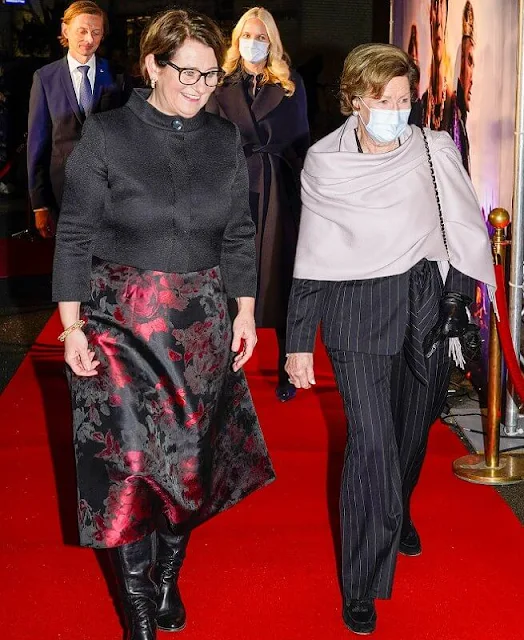 Queen Sonja and Crown Princess Mette-Marit attended the premiere of the movie Margrete - Queen of the North