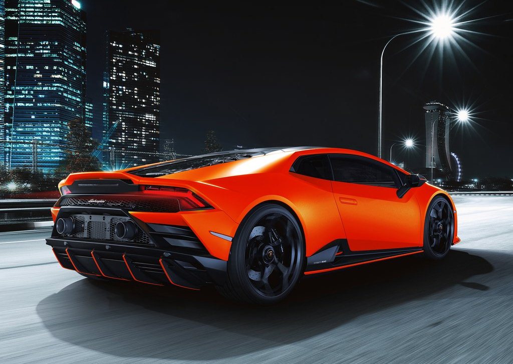 2021 Lamborghini Huracan Evo Fluo Capsule