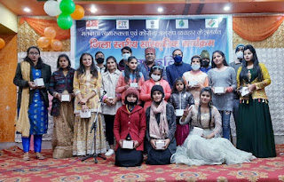 नेहरू युवा केन्द्र बागपत ने किया जिले की प्रतिभाओं को सम्मानित  | #NayaSaberaNetwork