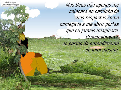 Imagem de uma mulher sentada sobre a grama e encostada a uma árvore olhando o horizonte.