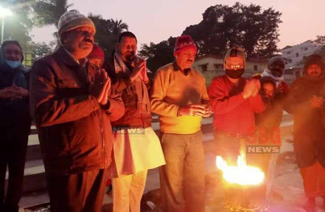 पूर्णिमा तिथि के अवसर पर बिजली घाट में गंगा आरती का हुआ आयोजन