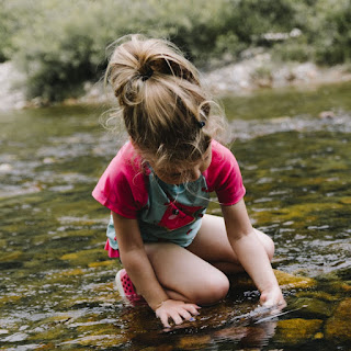 lo que aprenden los niños en la naturaleza