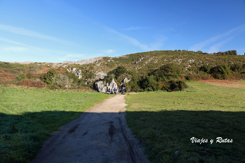 Playa de Gulipiyuri, Asturias