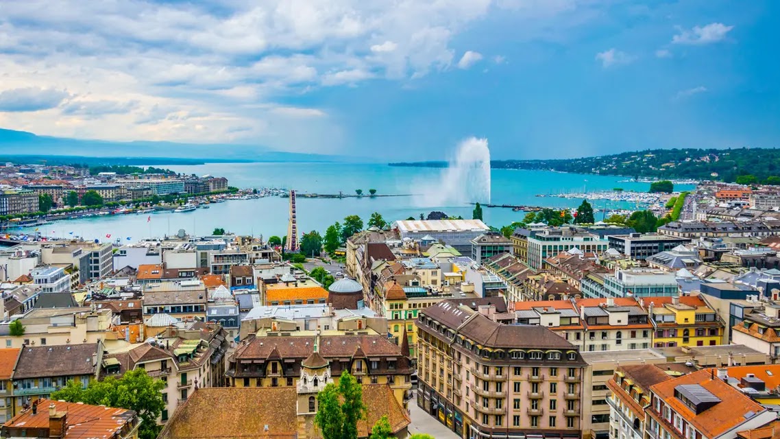 Switzerland freezes assets of wealthy Russians close to Putin