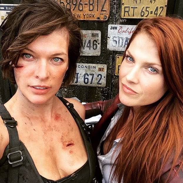 Milla Jovovich e Ali Larter Resident Evil