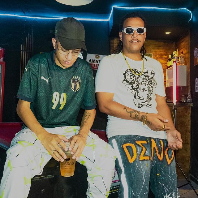 Éffe une forças com Denov no lançamento do clipe "O Fim é Triste"