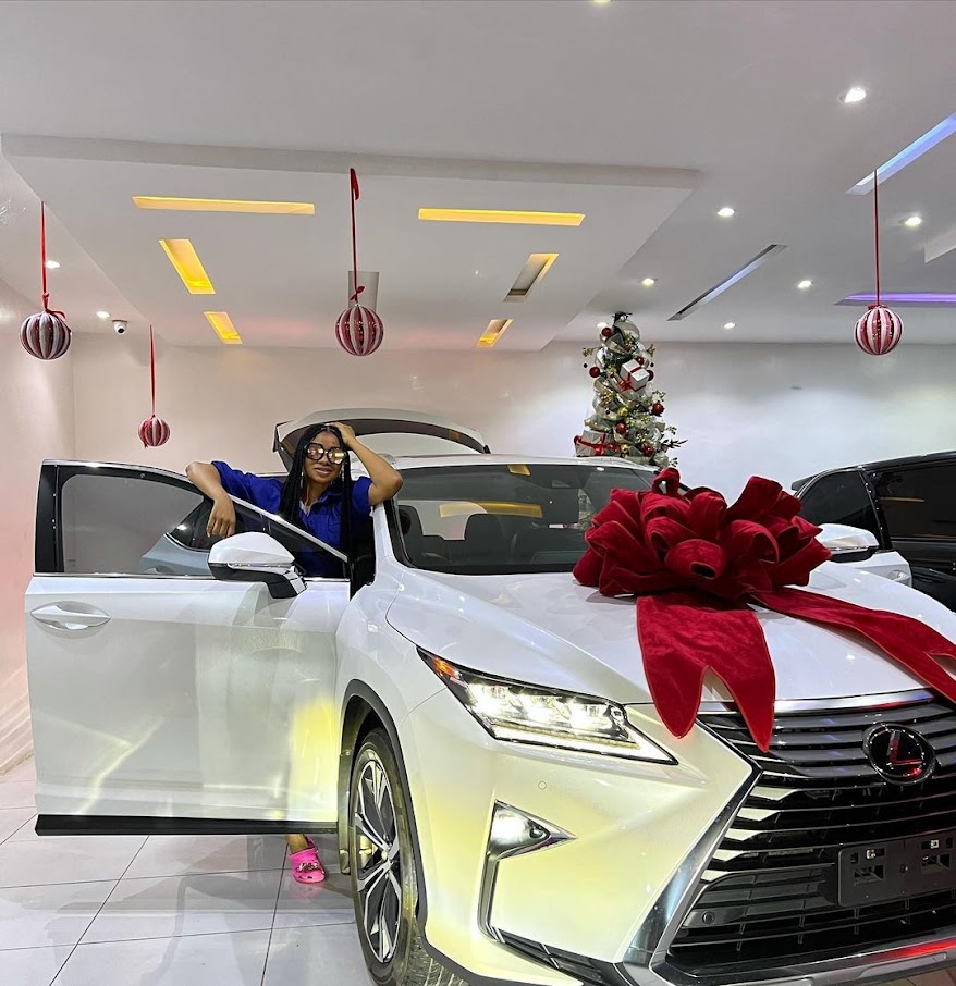 Liquorose buys herself a brand new Lexus SUV (Photos)