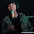 Lirik Lagu Raffa Affar - Mencari Alasan