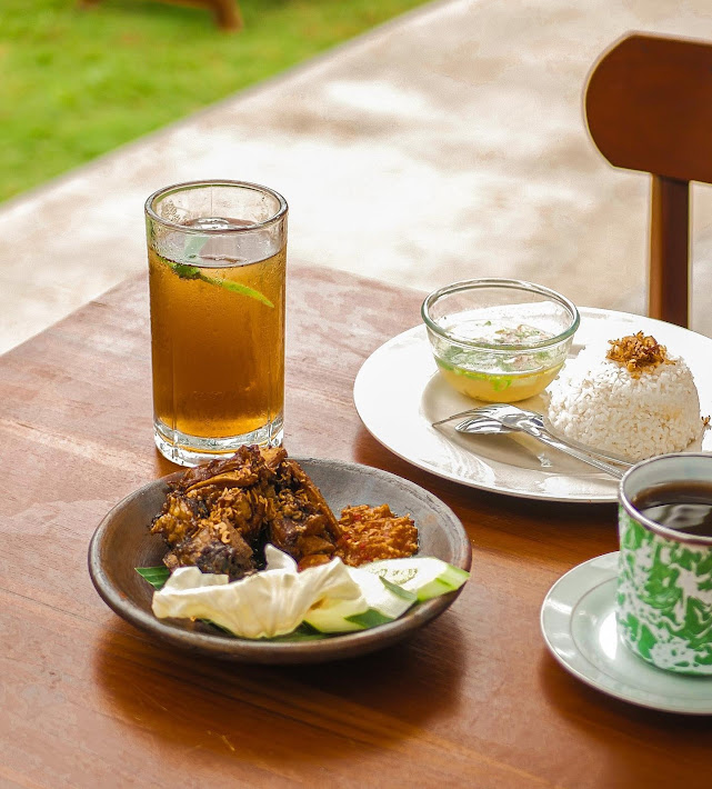 Menu di Rasaruma Ageng Semarang