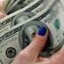          Dólar cai para R$ 5,42 e fecha no menor valor desde 19 de agosto      