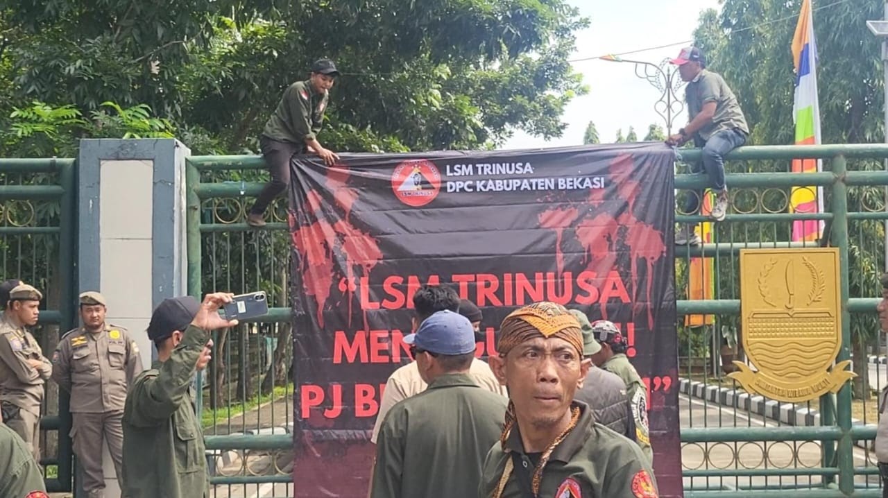 Buruh dan LSM Bersatu di Bekasi, Penolakan PHK Masal dan Tuntutan Integritas Pemerintahan