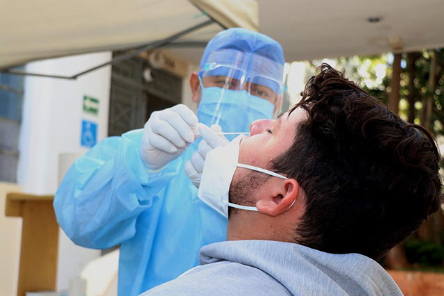 Pruebas rápidas de antígeno Covid-19, en Medicina de la UADY