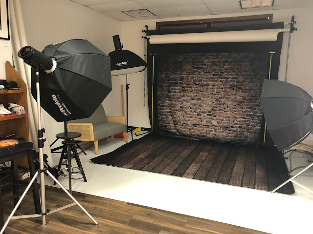 The studio includes the perfect setup for professional portraiture.