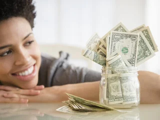 Women who is enjoying her money