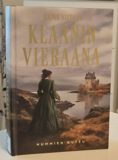 KIRJA, JOTA LUEN NYT:
