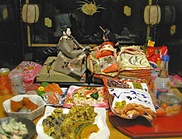 舞茸の塊天ぷら　カボチャの煮物　サラダ＋スーパーの刺身とお雛様丼ぶり