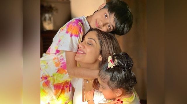 Shilpa Shetty Feels Grateful For The Cuddles With Her Little Ones!