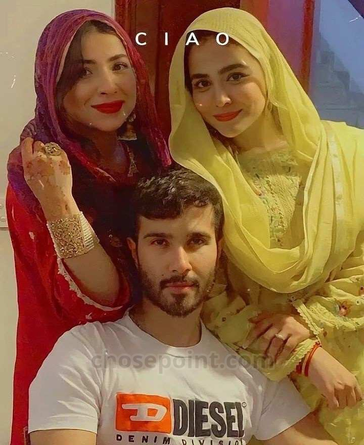 Feroze Khan New Pictures With Sister